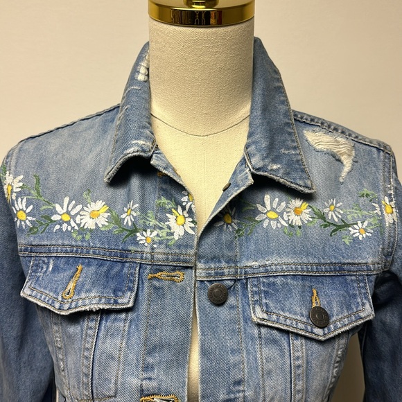 Veronica Beard Daisy Denim Jacket - Picture 5 of 12